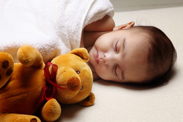 单身女性海外选精全攻略，国外精子库申请条件有什么？泰国/美国/丹麦精子库哪个好？