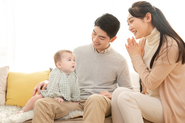 刘诗诗乐基儿初为人母兴奋宣布产子，新手妈妈产后24小时最全指南