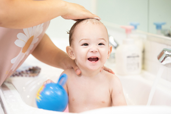 历史上的昨天，世界上首个试管婴儿诞生！