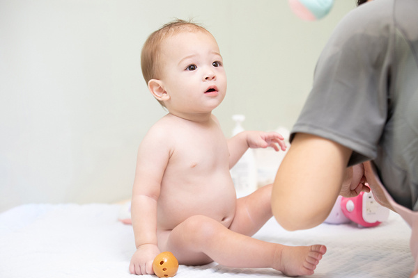 泰东方好孕案例|多次流产胎停，DR.颂潘定制精细化内膜改善和移植方案，助力成功好